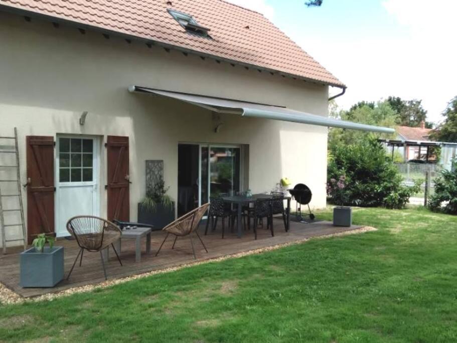 Proche Chateaux Et Zoo De Beauval: De Sologne *